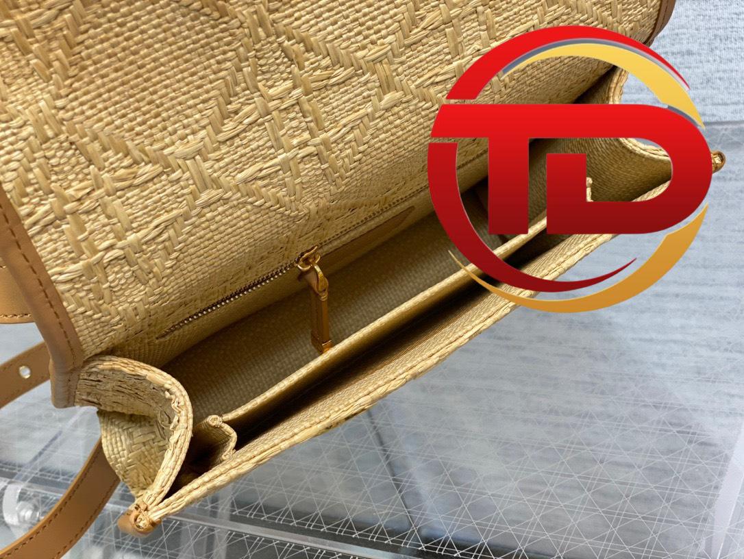 z4228393312315_818b3a67780a6a4eb7d94ca0858f3dab