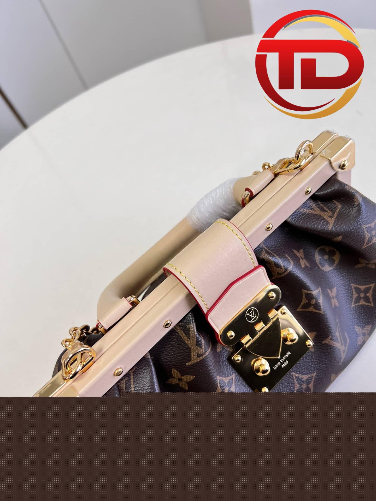 z4229045268510_ce20920f31e6d4f6b86433f67db4ff05 TÚI LV LOUIS VUITTON MONOGRAM CLUTCH TISITT SIÊU CẤP