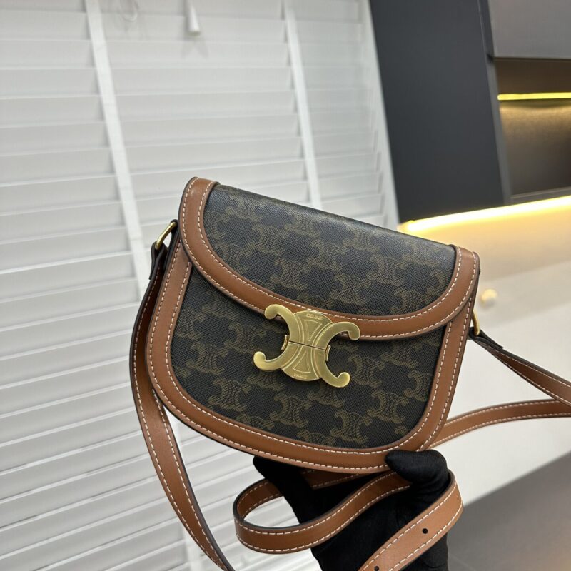 TÚI CELINE TEEN BESACE TRIOMPHE IN CANVAS AND CALFSKIN NGUYÊN BẢN