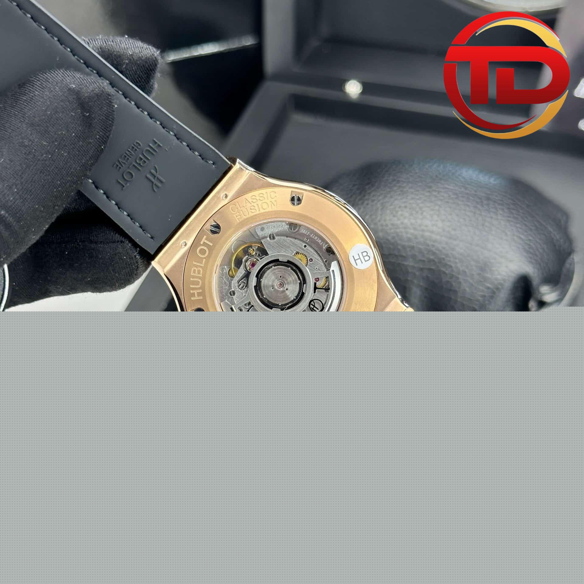 Hublot Classic Fusion Mặt Xám Vỏ Vàng Hồng Viền Đá - 7
