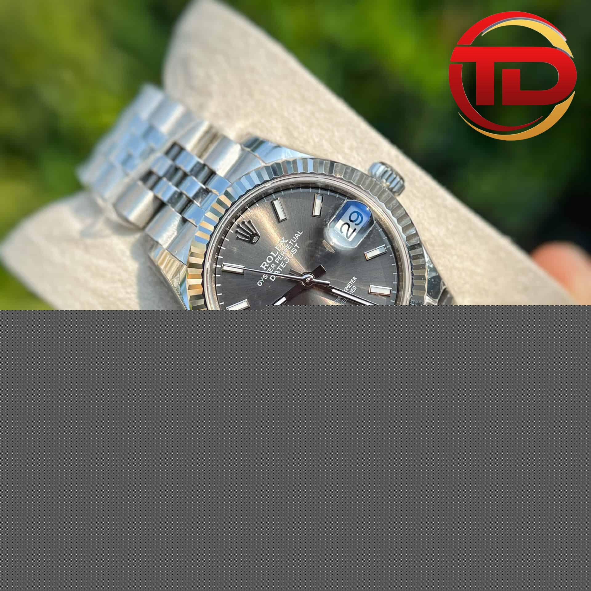 Rolex Datejust Nữ Mặt Xám Đậm Cọc Số Dạ Quang - 4