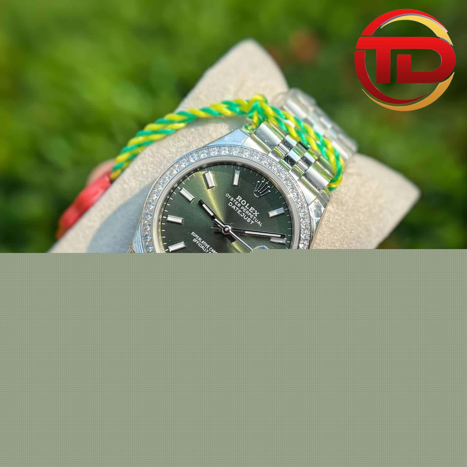 Rolex Datejust Nữ Mặt Xanh Niềng Đá - 2