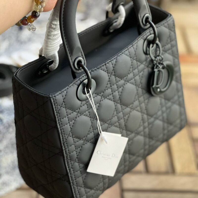 TÚI XÁCH DIOR LADY NGUYÊN BẢN MEDIUM SIZE 24 TAG LÌ