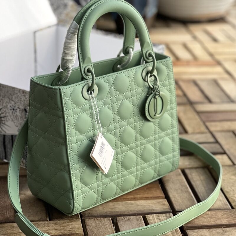 TÚI XÁCH DIOR LADY NGUYÊN BẢN MEDIUM SIZE 24 TAG LÌ