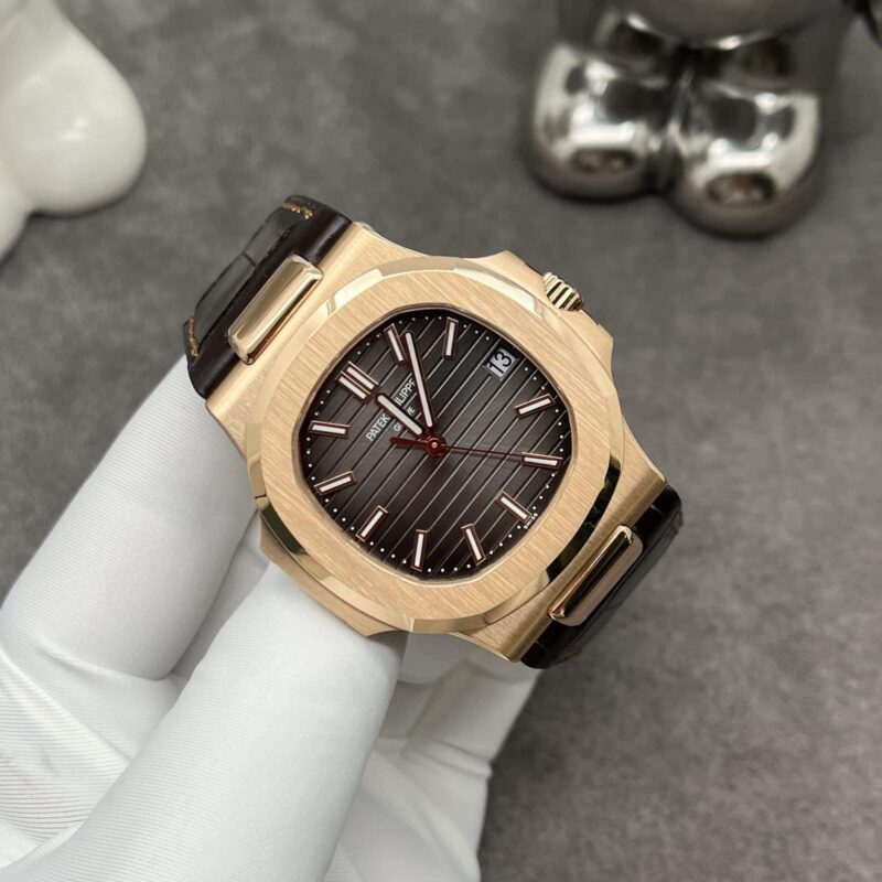 PATEK PHILIPPE NAUTILUS 5711R-001 18K SOLID ROSE GOLD 40MM