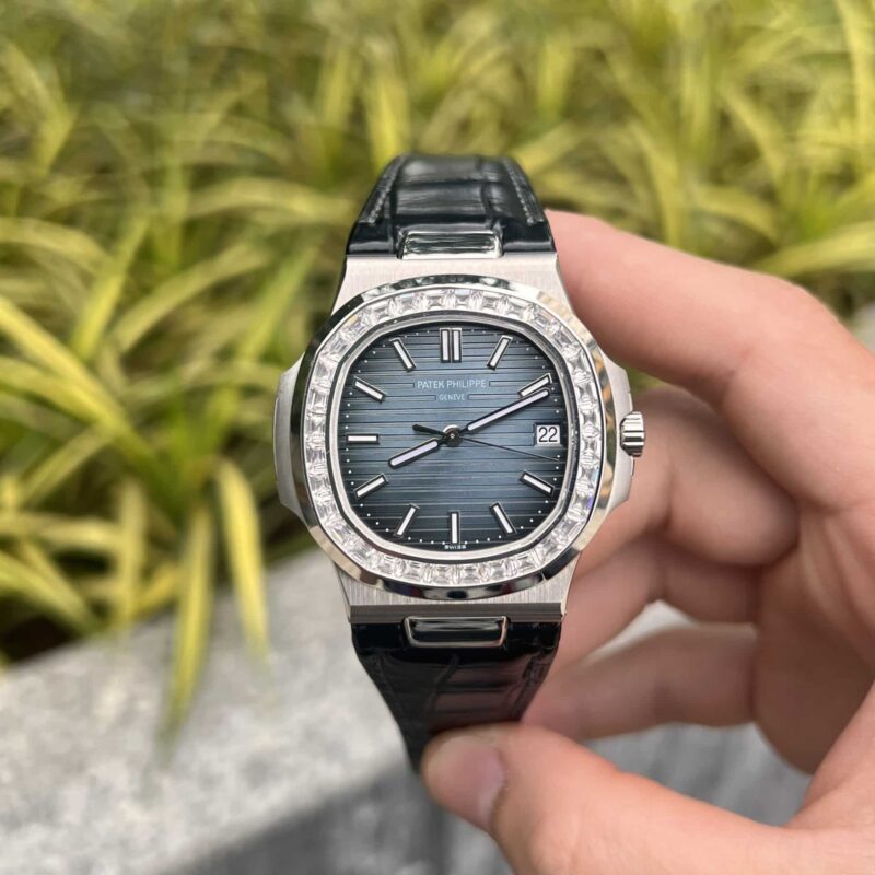 PATEK PHILIPPE NAUTILUS 5723 LEATHER STRAP BLUE DIAL BEST REPLICA 40MM