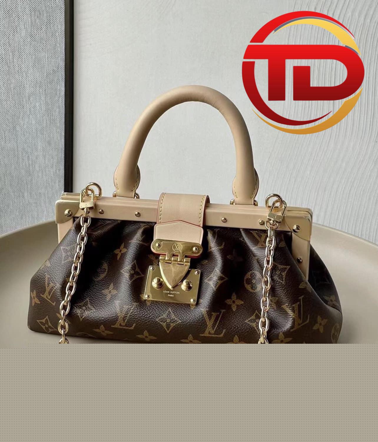 z4395084481567_507b236b1ca9270c6c316d9e778c7469 TÚI LV LOUIS VUITTON MONOGRAM CLUTCH SUPER