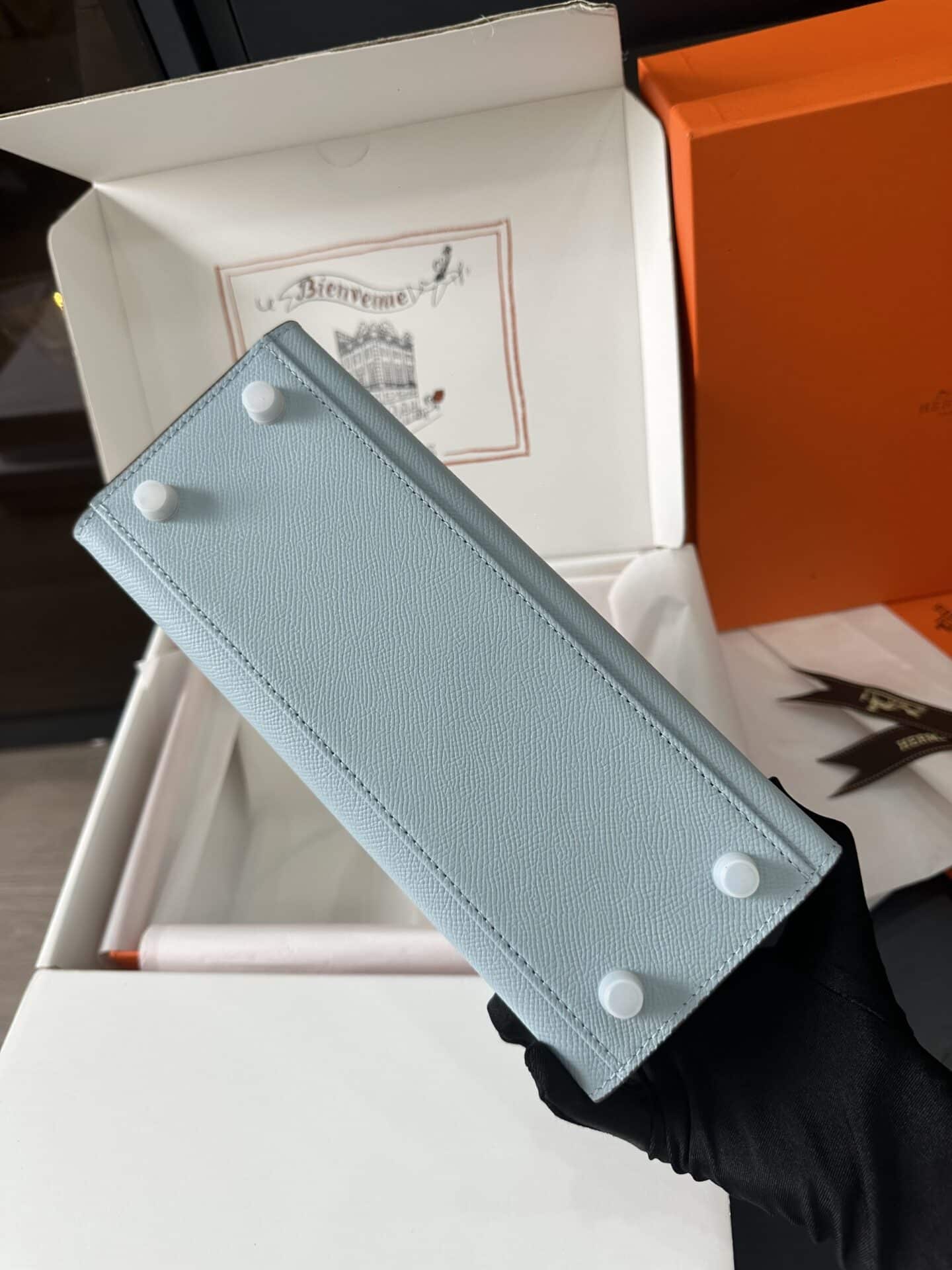 z4414345236036_00afb57188ff41bcd286e1834c338511