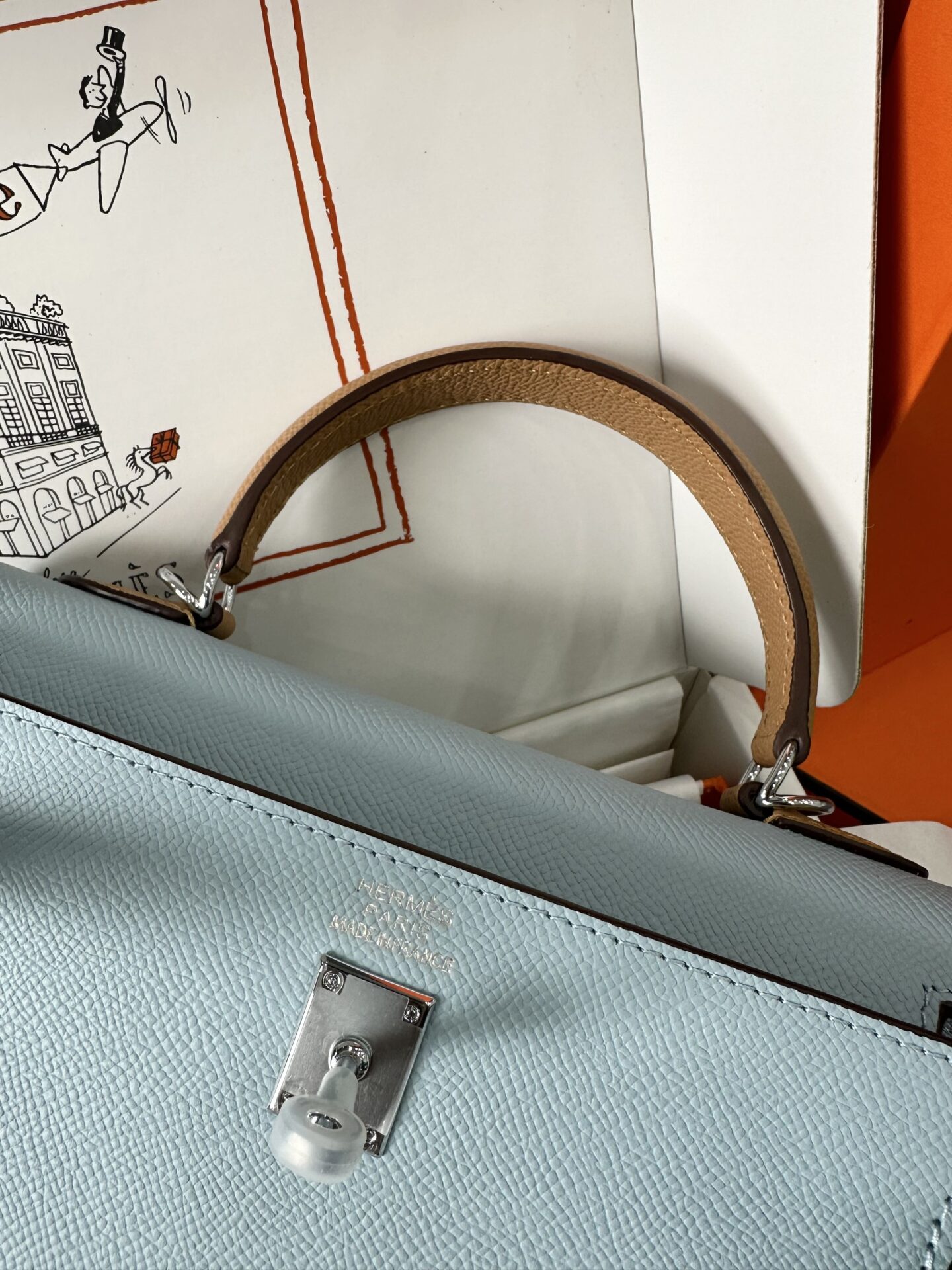 z4414345263033_850f059e00b4be478fe02be48901e5f0