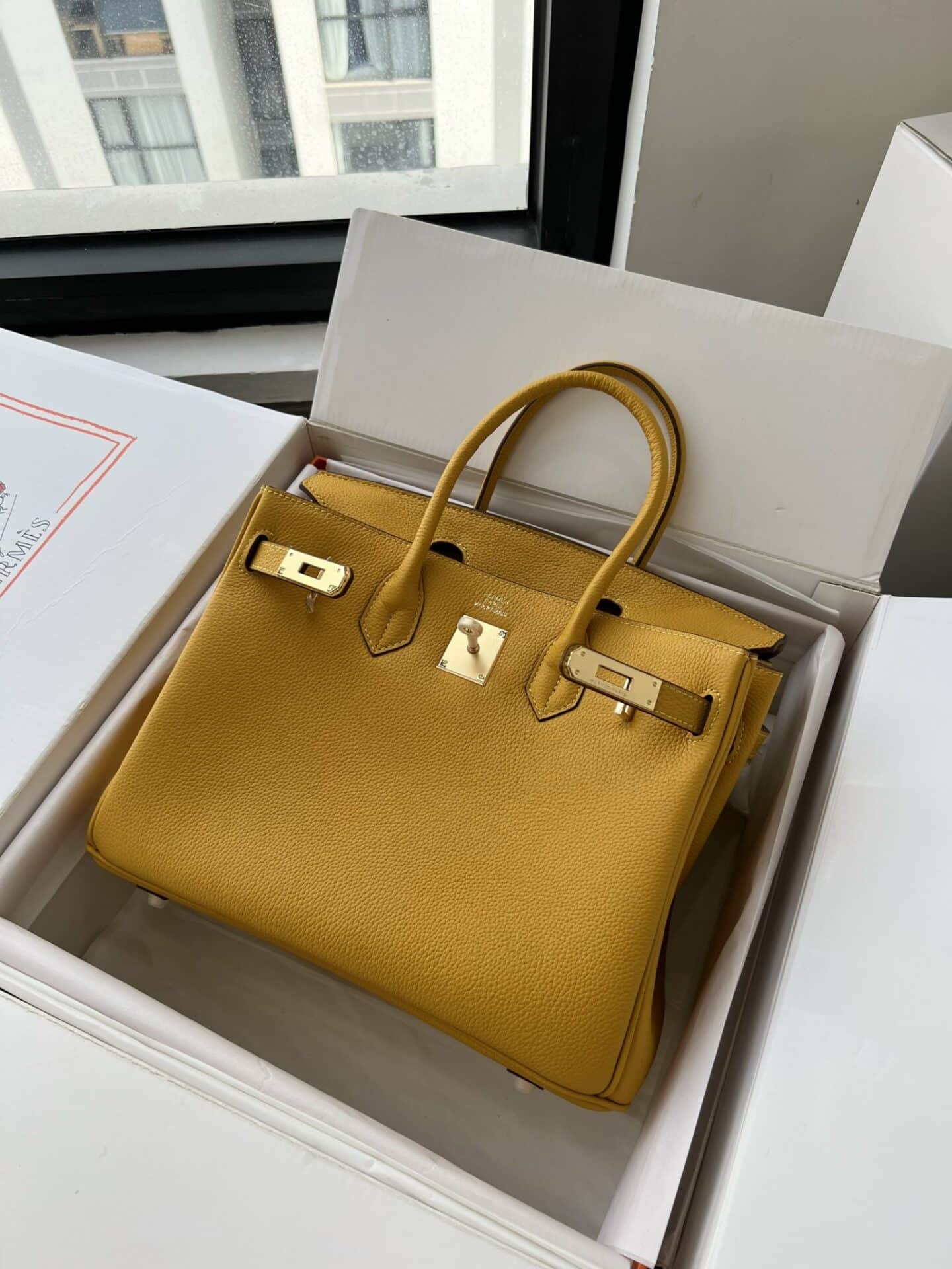 z4415756943567_475c90ea9242b609b31ddc09940d90ee TÚI XÁCH HERMES BIRKIN TOGO NGUYÊN BẢN TAG VÀNG SIZE 30 MÀU VÀNG