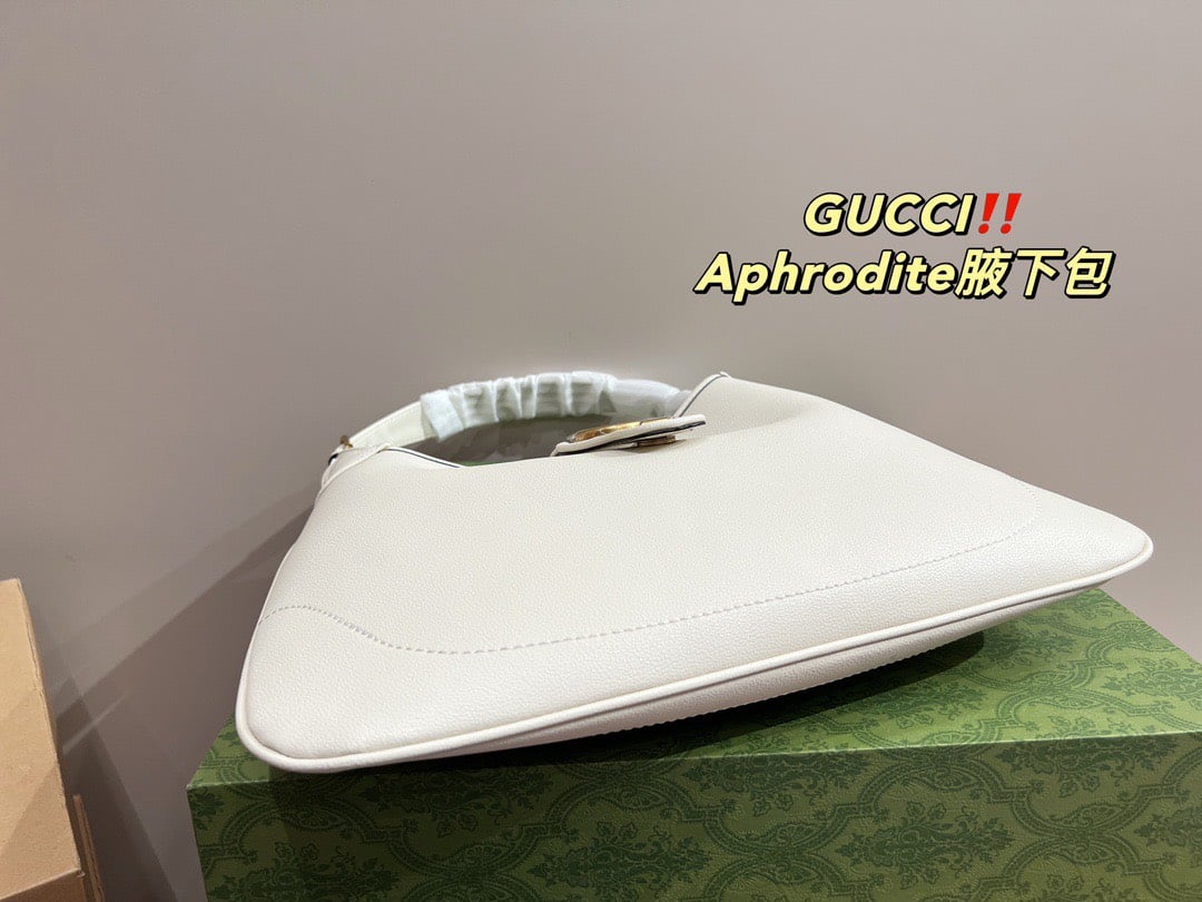 z4467293155812_e7d3a066fcda95e727f5d25e8901e109