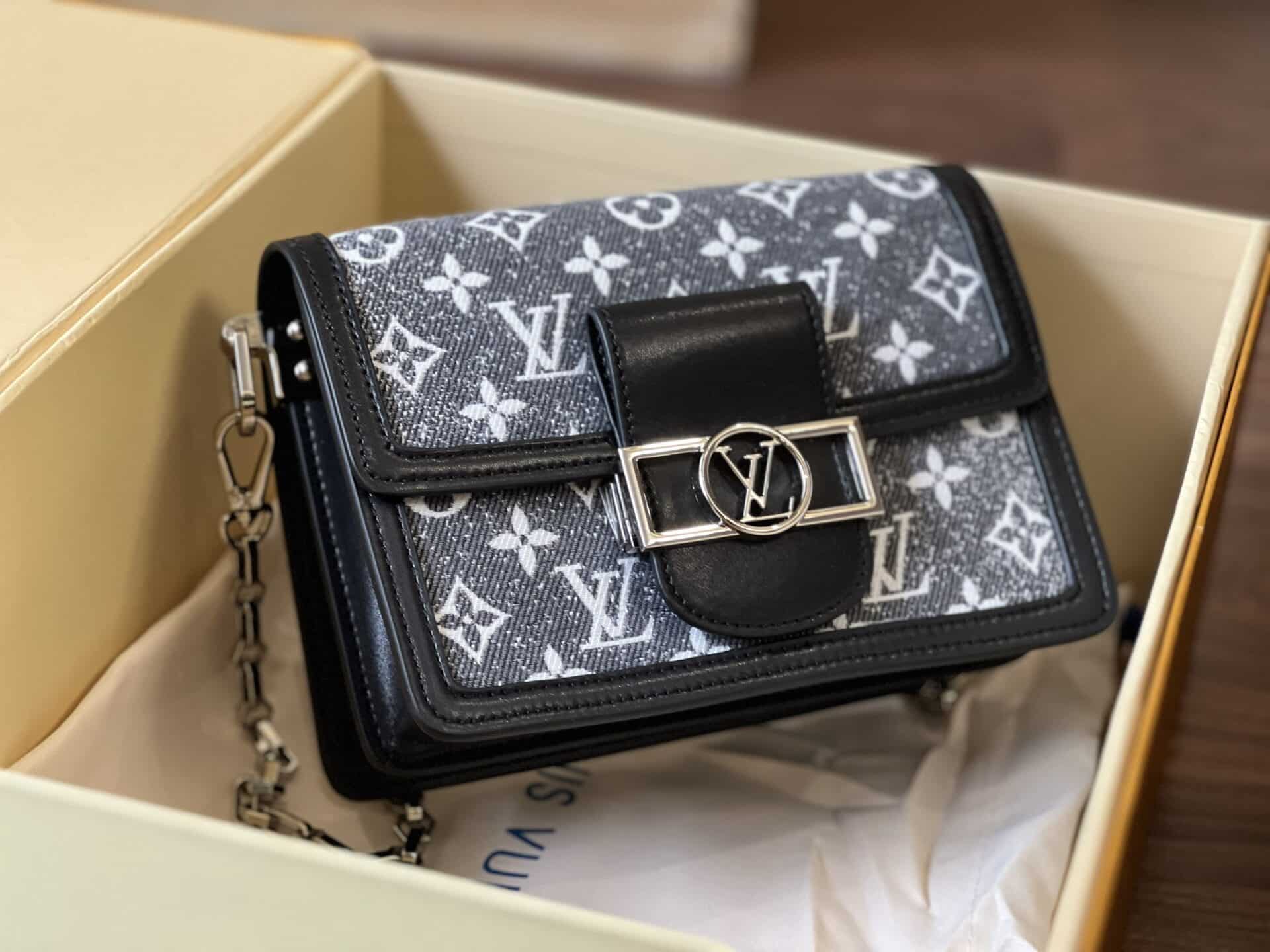 z4472518832983_ec8fc19a217f7adff66e997b8bb1e73b TÚI LV LOUIS VUITTON DAUPHINE MINI BAG MONOGRAM SUPER VIP MÀU ĐEN