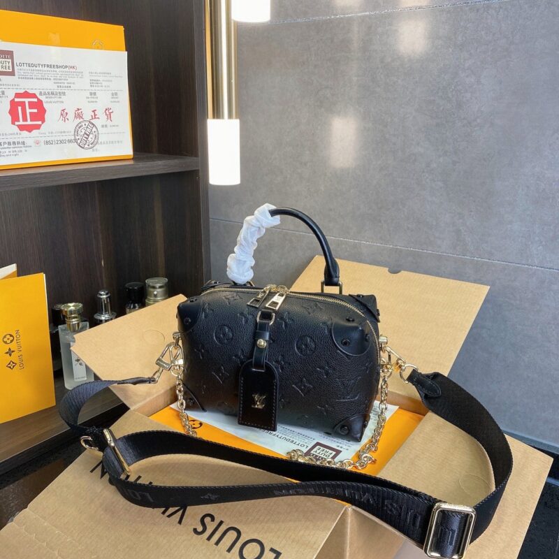 TÚI LOUIS VUITTON PETITE MALLE SOUPLE MONOGRAM EMPREINTE ĐEN SUPER