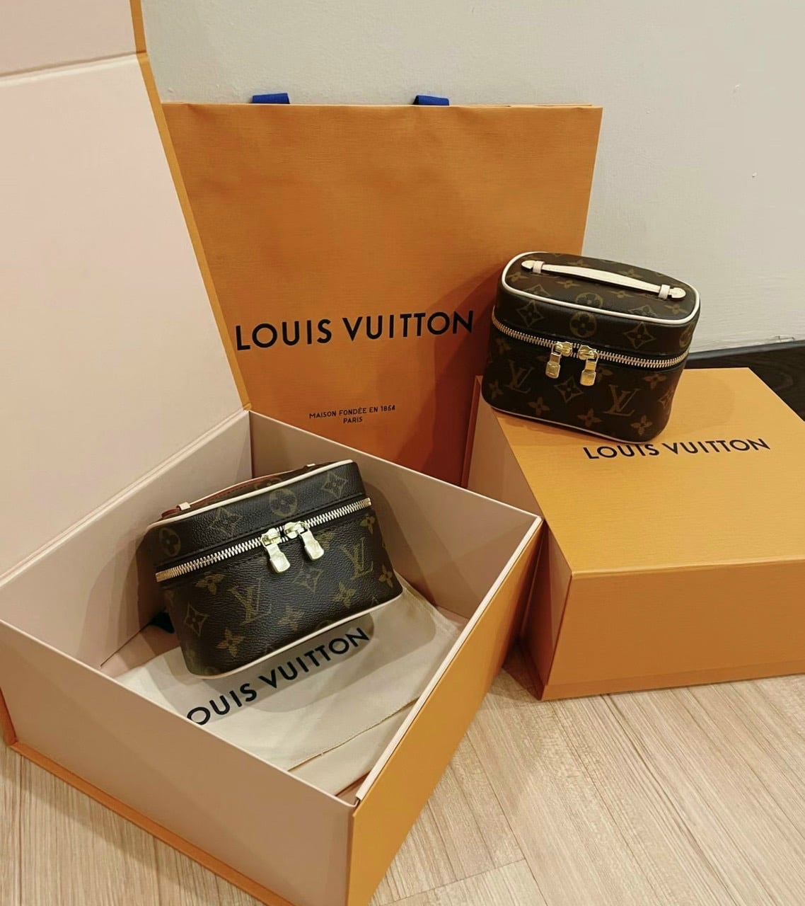 z4483918127490_ac01d3b6430513f5d571eeb3987f6f35 TÚI LOUIS VUITTON NICE NANO TOILETRY POUCH MONOGRAM BAG SUPER