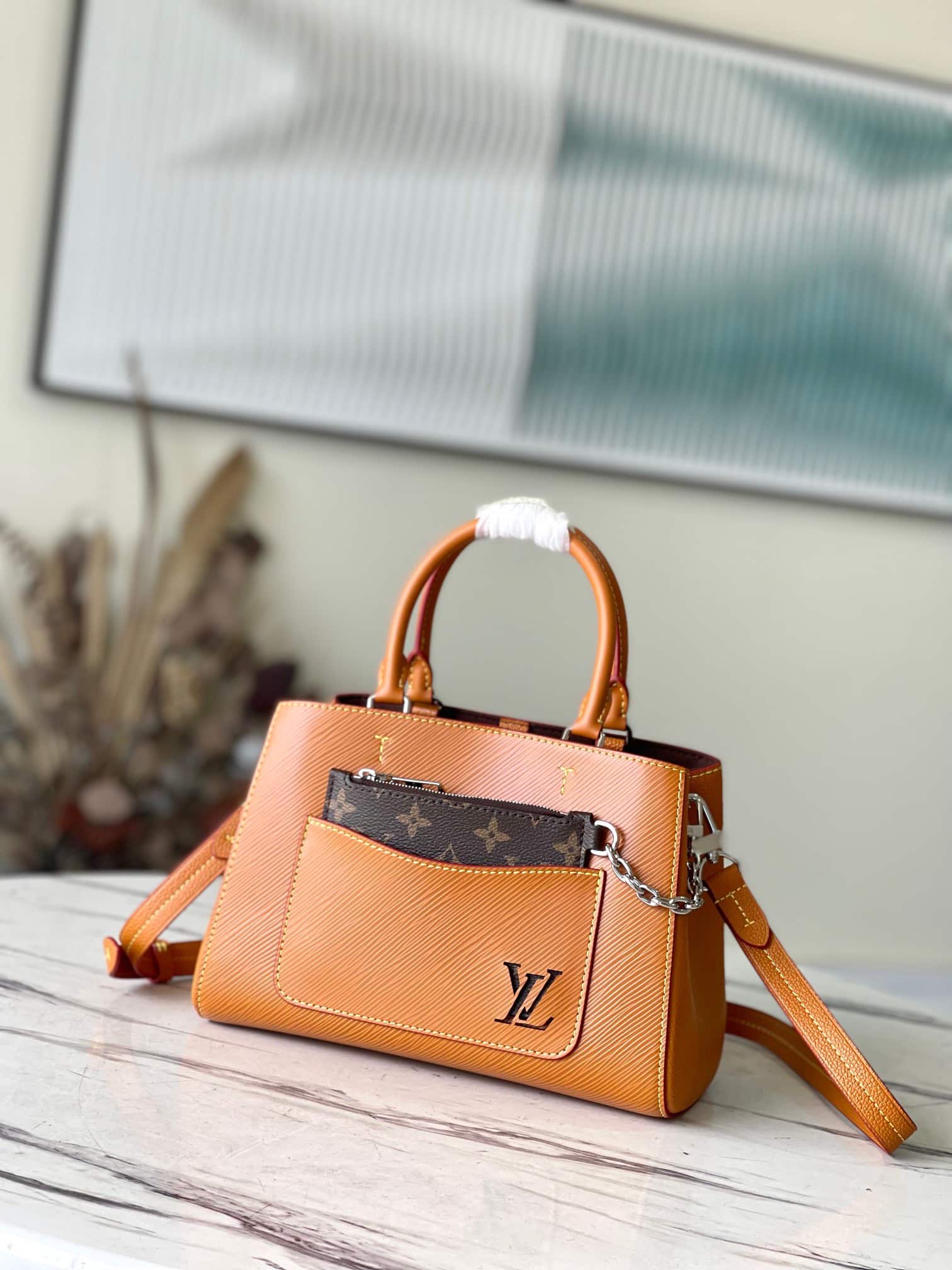 z4579473376490_10f5cf9bcbf0564ea373bd392e6d59ff TÚI LV LOUIS VUITTON MARELLE EPI SIÊU CẤP MÀU NÂU HONEY