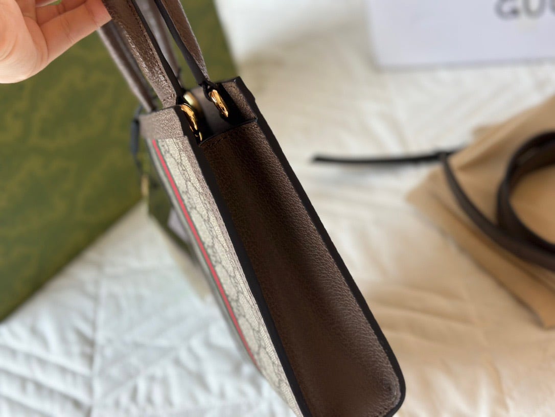 z5243208410707_4d084f2c266a0d3c3b82f6630ad10163