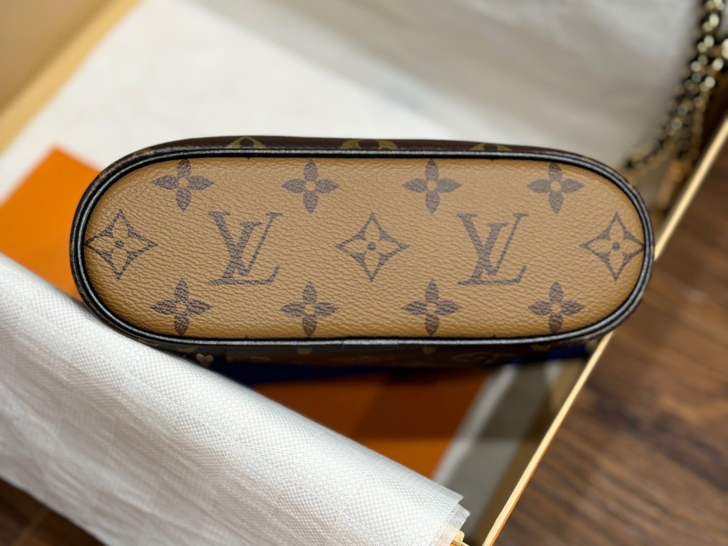 Túi Vanity Chain Pouch Monogram Reverse Màu Nâu - 7