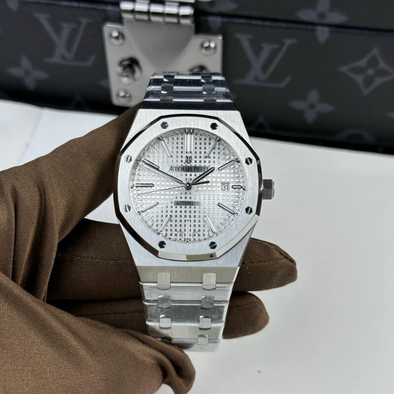 AUDEMARS PIGUET ROYAL OAK 15400ST WHITE DIAL SUPER CLONE 41MM