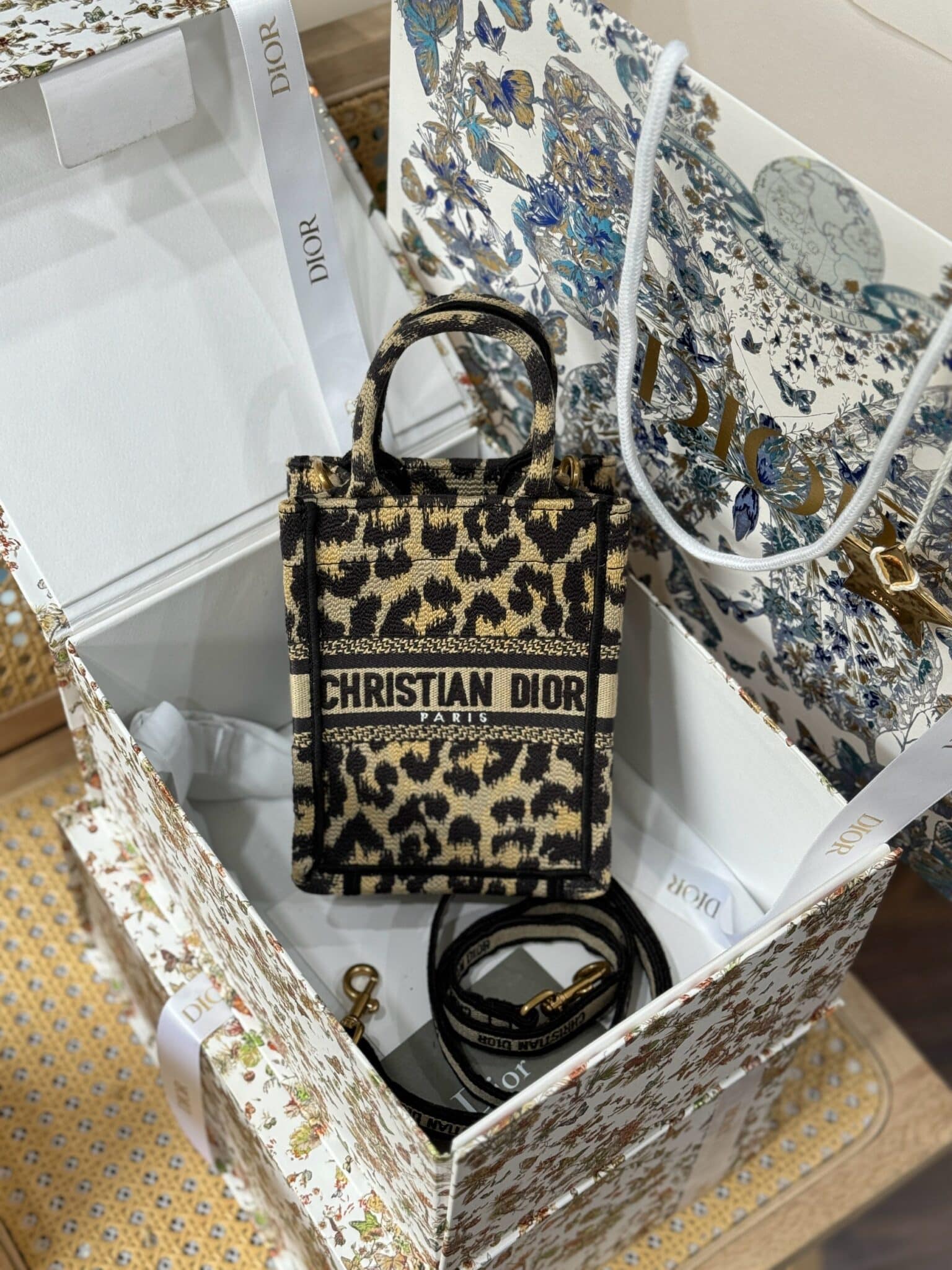 TÚI XÁCH DIOR TOTE MINI PHONE BAG HỌA TIẾT DA BÁO LIKE AUTH 13CM