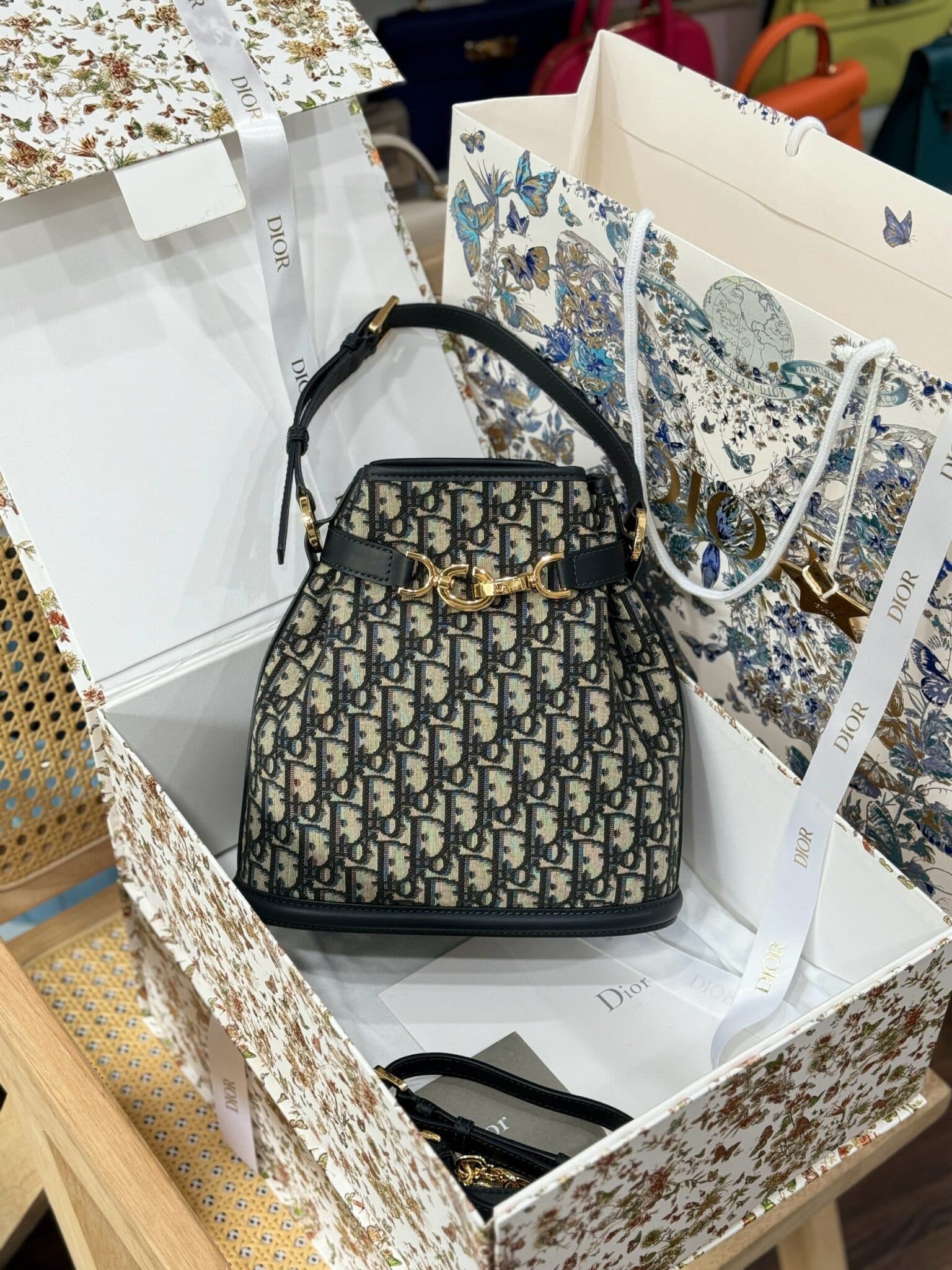 TÚI XÁCH DIOR MEDIUM C'EST DIOR BAG BLUE OBLIQUE JACQUARD REP 1:1 LIKE AUTH 24CM