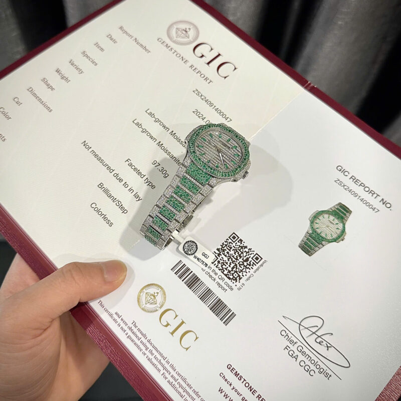 PATEK PHILIPPE NAUTILUS 7118/1453G-001 ICED OUT MOISSANITE GREEN BEST REPLICA 35.2MM