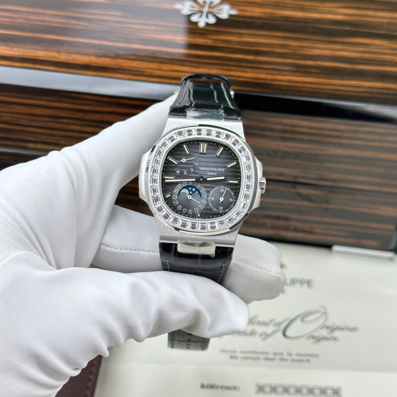 PATEK PHILIPPE NAUTILUS 5712 BLUE DIAL BAGUETTE CZ STONE BEZEL PPF V3 BEST REPLICA